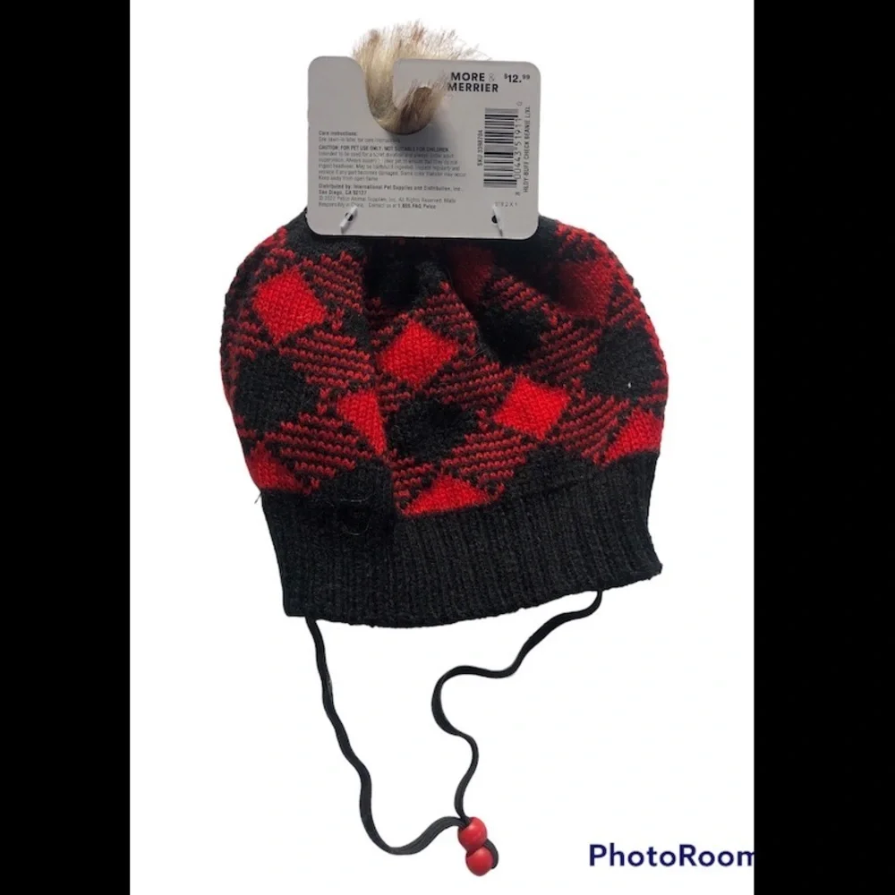 NWT holiday check winter beanie Pom Pom dog hat L/XL